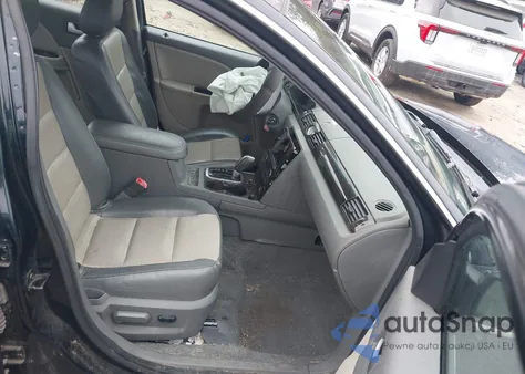 2008 Mercury Sable from USA, damaged, VIN 1MEHM40W08G622554